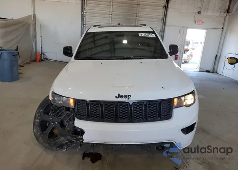 2018 Jeep Grand Cherokee Laredo из США, поврежденный, VIN 1C4RJFAG1JC482285